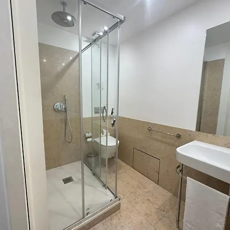 Πανσιόν Santa Justa Prime 3*