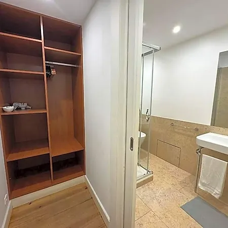 Santa Justa Prime Πανσιόν